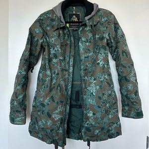 Burton Women’s Snowboarding Jacket Small